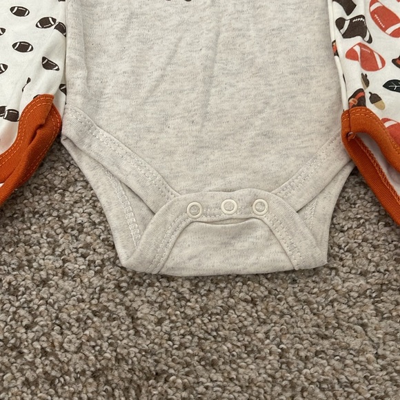 Thanksgiving and Football 0-3 months Bodysuit bundle - Picture 5 of 9
